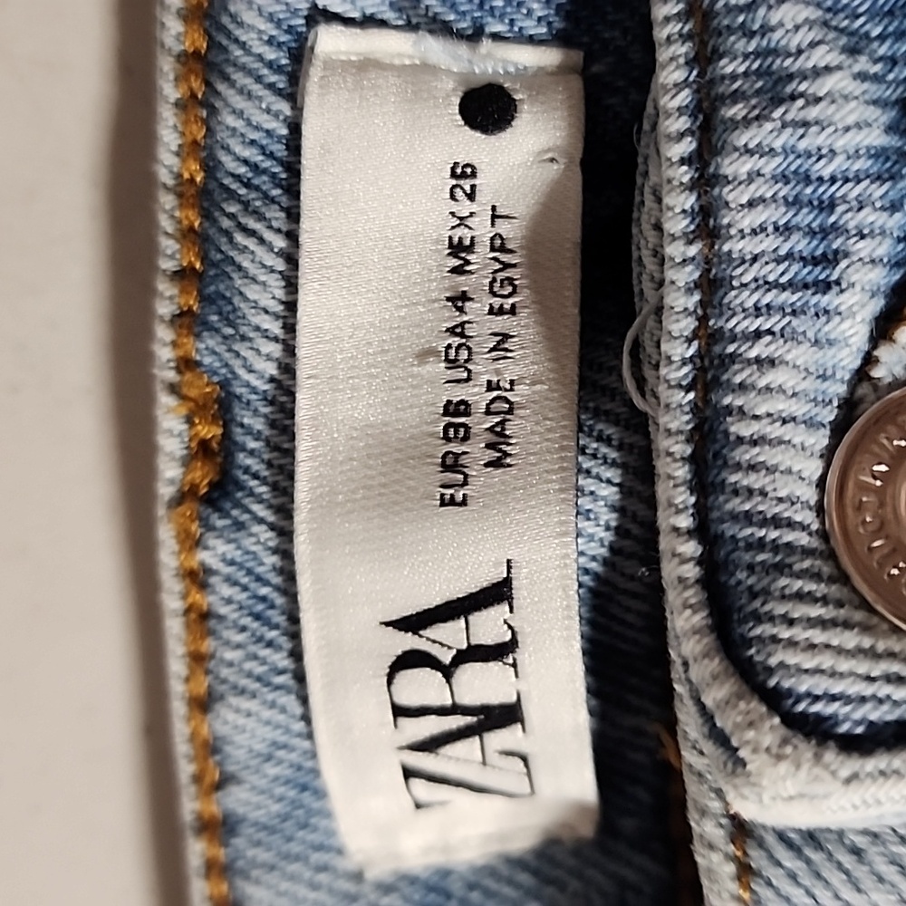 Zara Denim Jeans in Light Blue - Picture 3 of 7